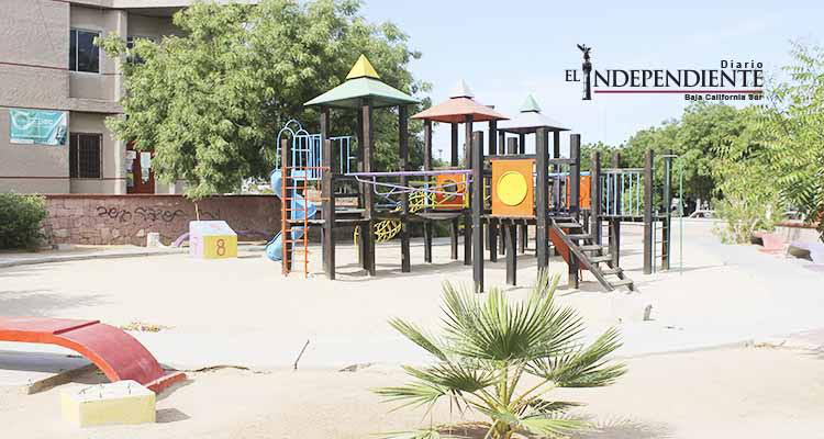 Unidad Cultural del Teatro es un refugio para maleantes, acusan vecinos de la zona