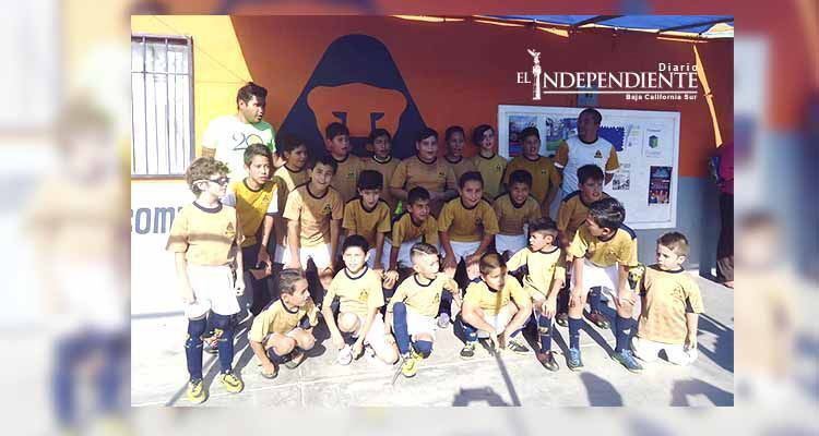 Viajaran a la UNAM 35 Niños de Pumitas La Paz