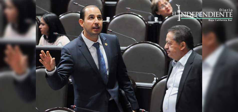 Plantea PAN eliminar gastos de celular y vales de gasolina a diputados