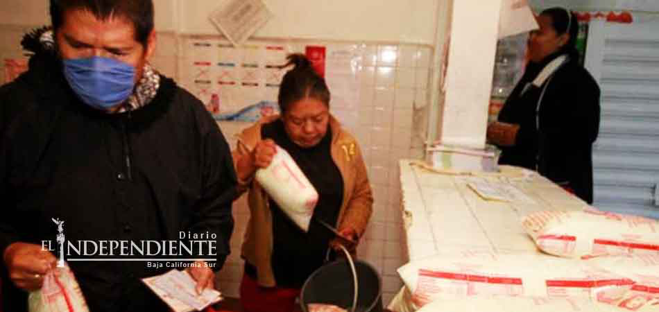 Contra cuesta de enero, Liconsa da a $1 el litro de leche en 300 municipios