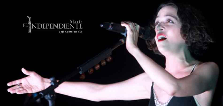 Natalia Lafourcade abre cuarta fecha en el Metropólitan