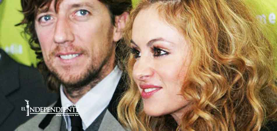 Ordenan a Paulina Rubio y a 'Colate' atender a su hijo