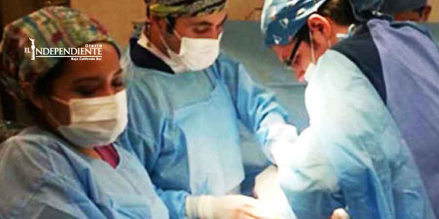 Exitosa reconstrucción facial, por cirujanos del ISSSTE