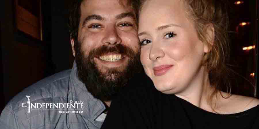 Adele se casa en secreto con Simon Konecki