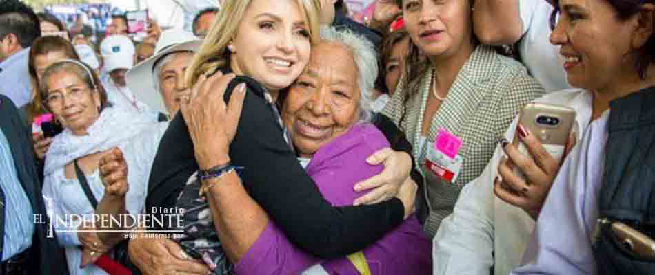 Muro de Trump, negocio astronómico e idea criminal: AMLO