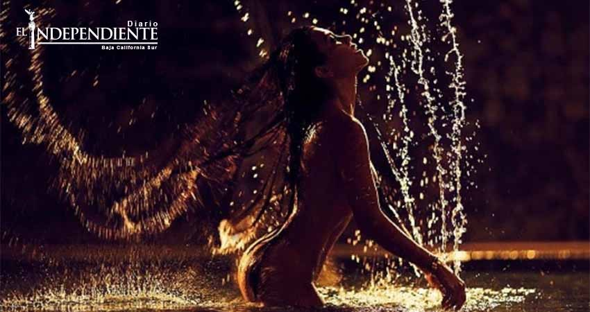 Kourtney Kardashian, a sus 38 lo suyo es el desnudo