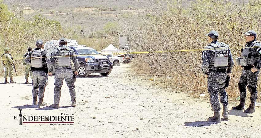 Los 18 cuerpos encontrados en fosas tenían 3 a 12 meses enterrados 
