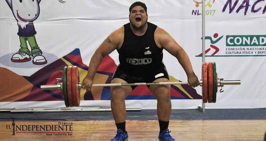 Raúl Manríquez viajo a Tokio al mundial de pesas