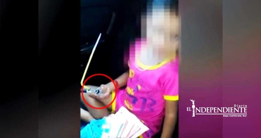 Droga a hijastro de 3 años para ‘molestar’ a su rival en amores