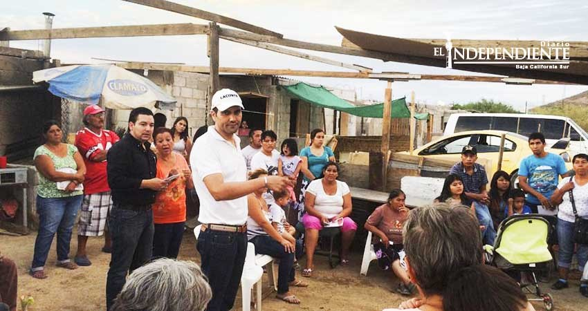 Mafia que controla al PRI impide reorganizar el partido: Javier Martínez