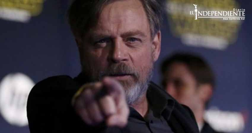 Mark Hamill se ríe de su falsa muerte en Twitter