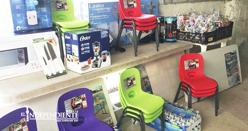 Entrega Arpca donativo en especie al desayunador “Ríos de Agua Viva”