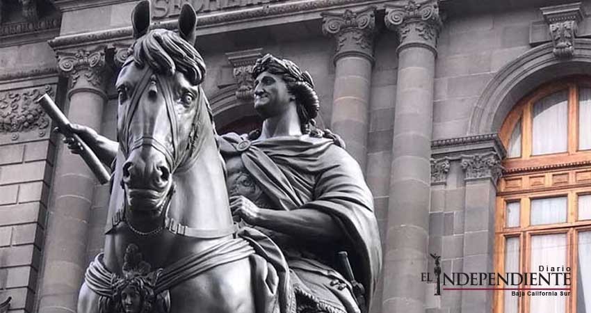 El Caballito; otra vez a la intemperie