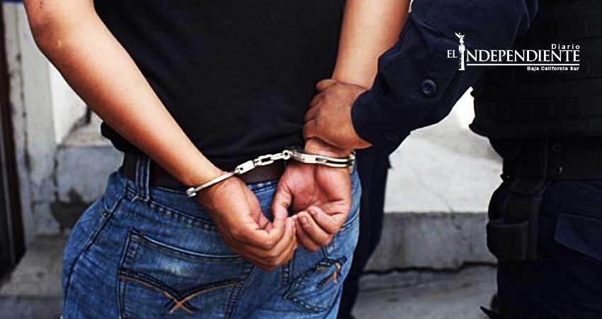 Asegura PGJE a una persona con 105 dosis de cristal en La Paz