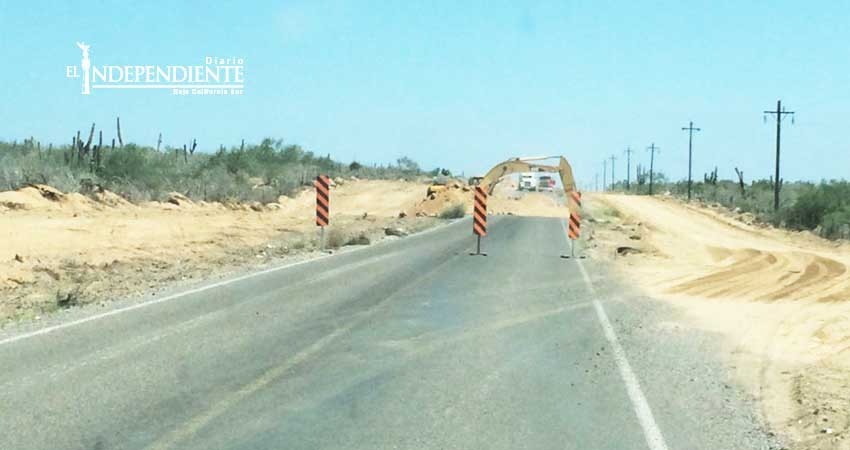 Inicia SCT proceso contra empresas por retraso en obra carretera de Comondú