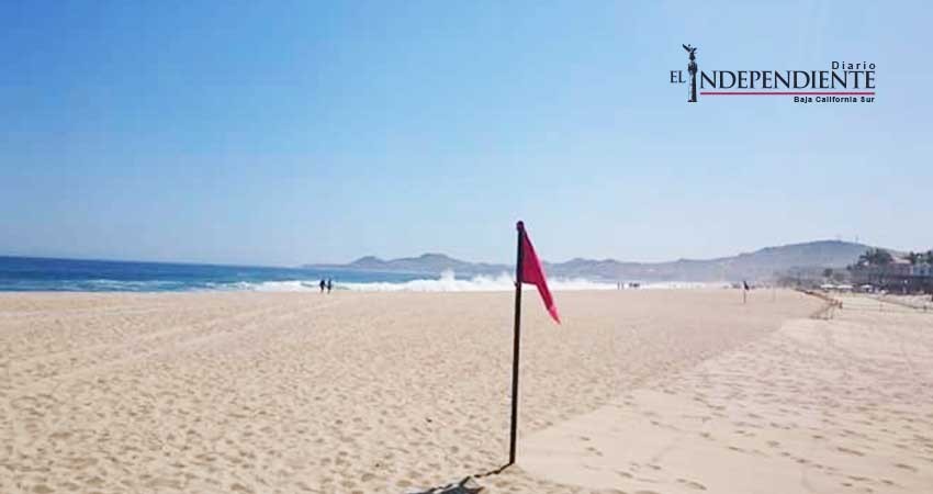  Por alto oleaje, continúa la alerta preventiva en playas de Los Cabos 