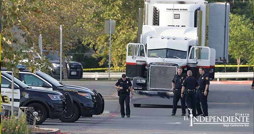 México lamenta muerte de migrantes en tráiler abandonado en EU