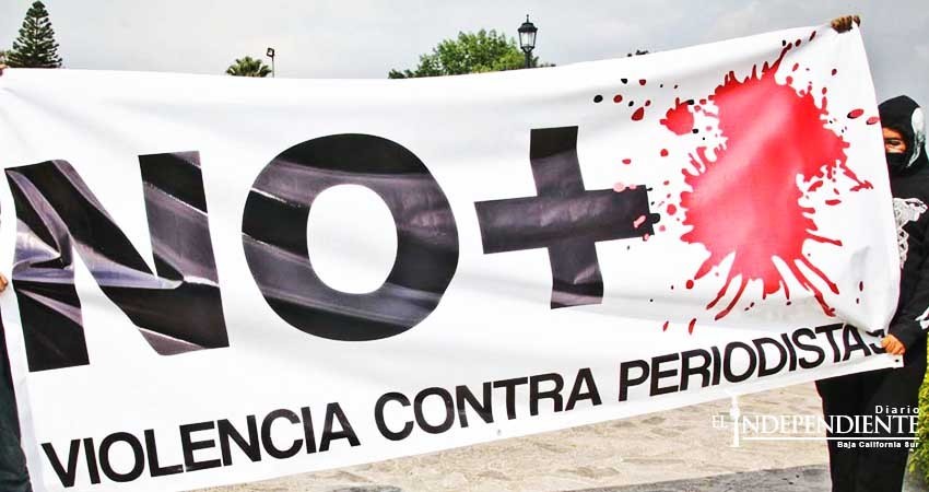 Periodista Sudcaliforniano es violentado por elementos estatales 