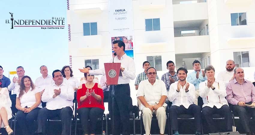 "Cumple el Gobierno de la República con los Sudcalifornianos": Peña Nieto