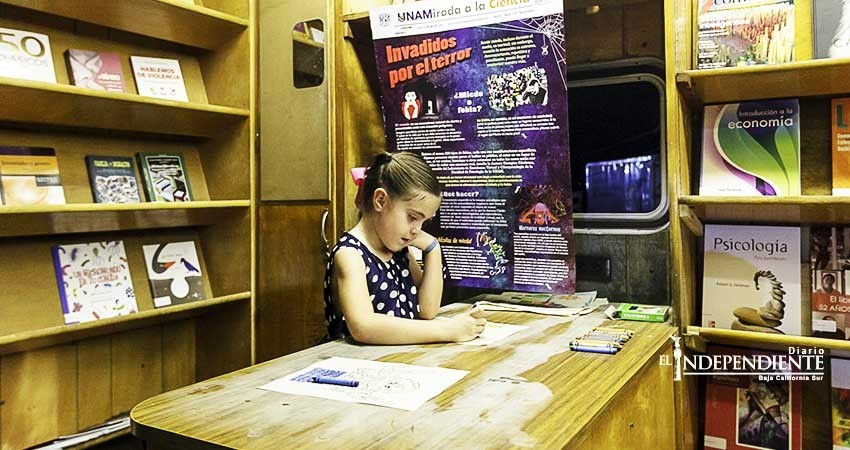 Continúan trabajos del “Bibliobus” en el municipio de La Paz