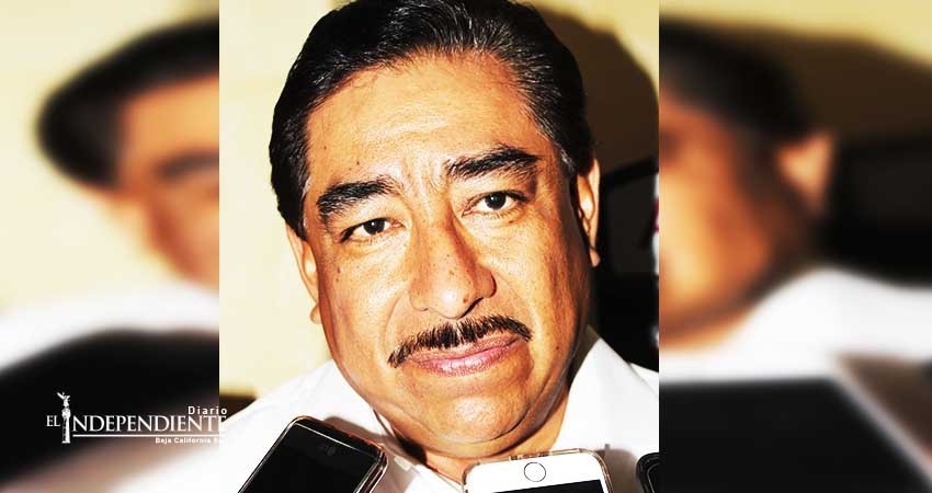 Hasta que dicten sentencia, maestro acosador seguirá reubicado en área administrativa: SEP