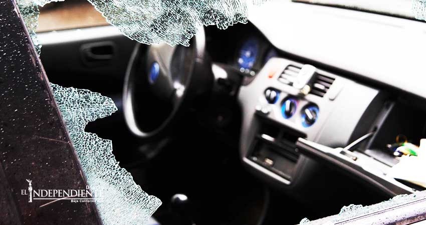 Alerta roja en 4 municipios por robo a vehículo