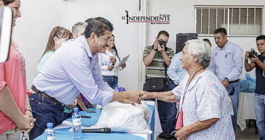 Han sido beneficiadas 1,600 personas a través del Programa FORTAMUN de DIF La Paz