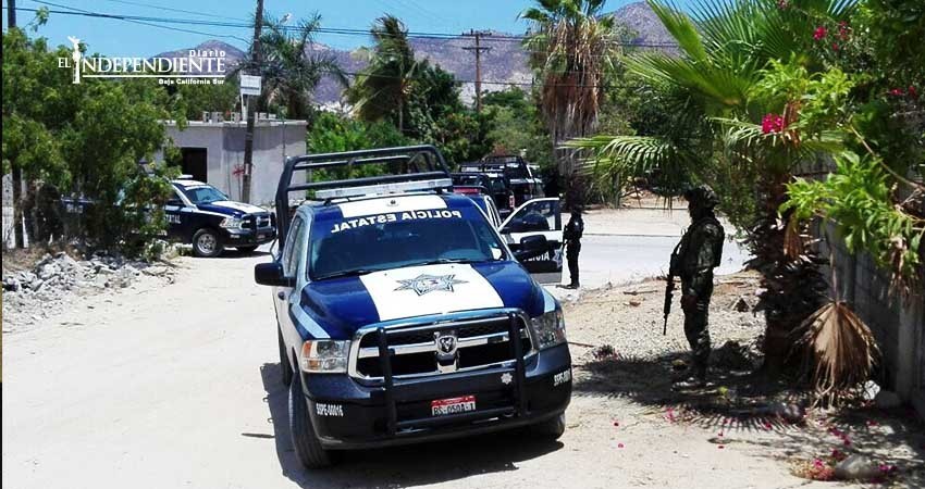 Comando armado ingresa a taller mecánico y abre fuego contra joven de 24 años