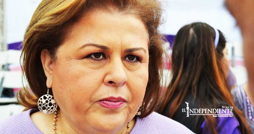 Desvió Esthela Ponce programa de despensas para adultos mayores