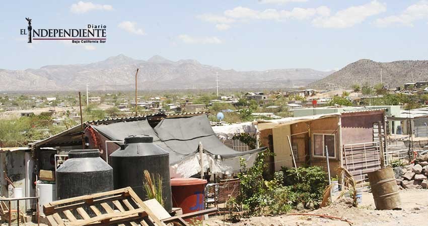 Existen 5 mil familias de La Paz viviendo sin servicios básicos