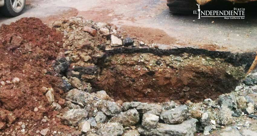 Genera SAPA de La Paz 40 “baches” a la semana