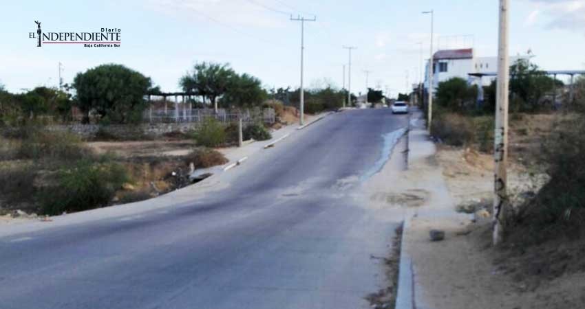 Alumbrado en la calle Río Rhin no funciona, denuncian colonos de las Veredas