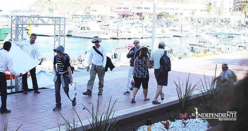 Turistas mexicanos dejan mayor derrama económica que los extranjeros: Canirac