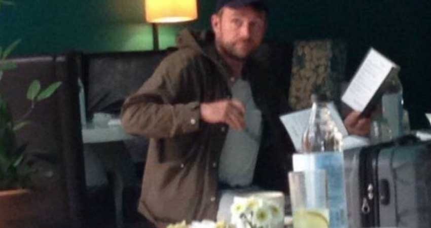 Vocalista de Blur en la Condesa enloquece redes sociales