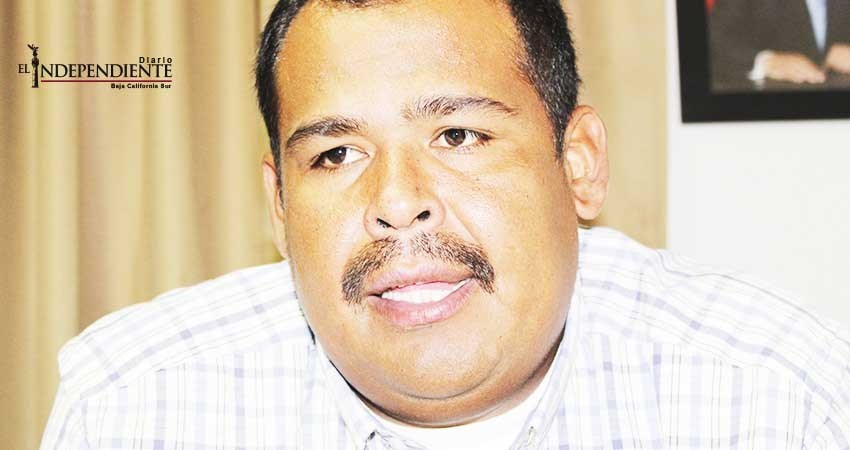 Entre 60 y 80 pepenadores hay en cada basurero de Los Cabos