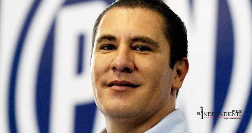 Hoy llega a La Paz Rafael Moreno Valle