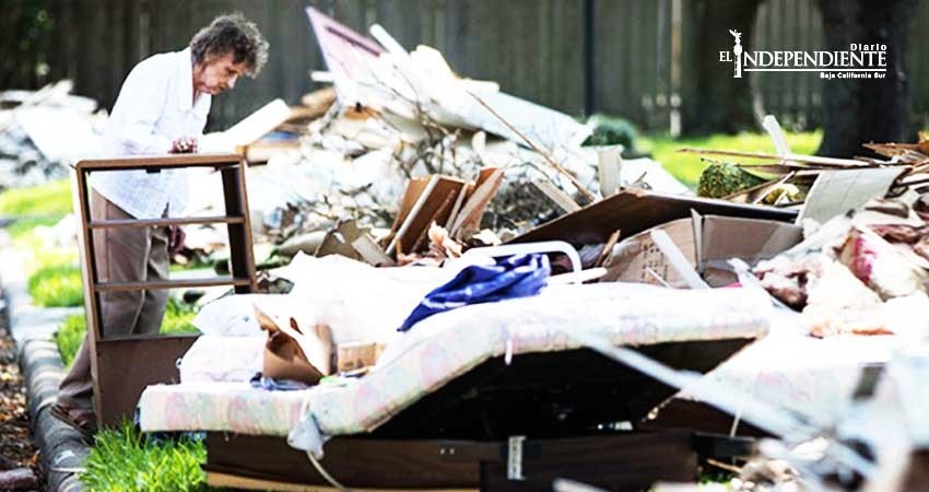 Sube a 70 el número de muertes a causa de ‘Harvey