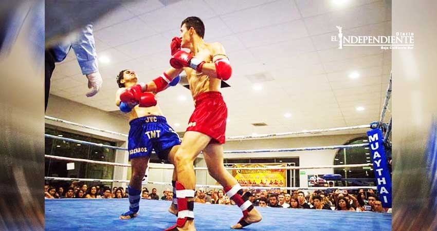 Cabeño se queda con el título nacional en Muaythai