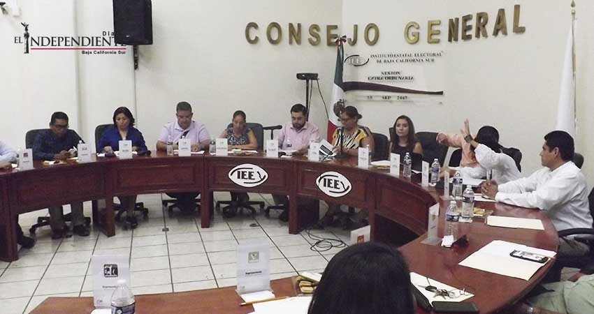 Recupera IEE 8 MDP de partidos por multas y no usar totalidad de recursos de campaña