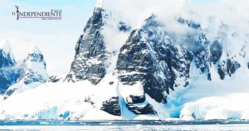 Cañones de agua bajo la Antártida contribuyen a su deshielo