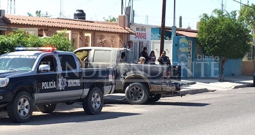 Le prendieron fuego a la camioneta del Subdirector Operativo de Seguridad Pública de Comondú