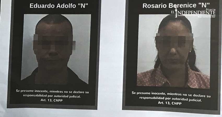 Detienen a estafadores que se hacían pasar como servidores públicos