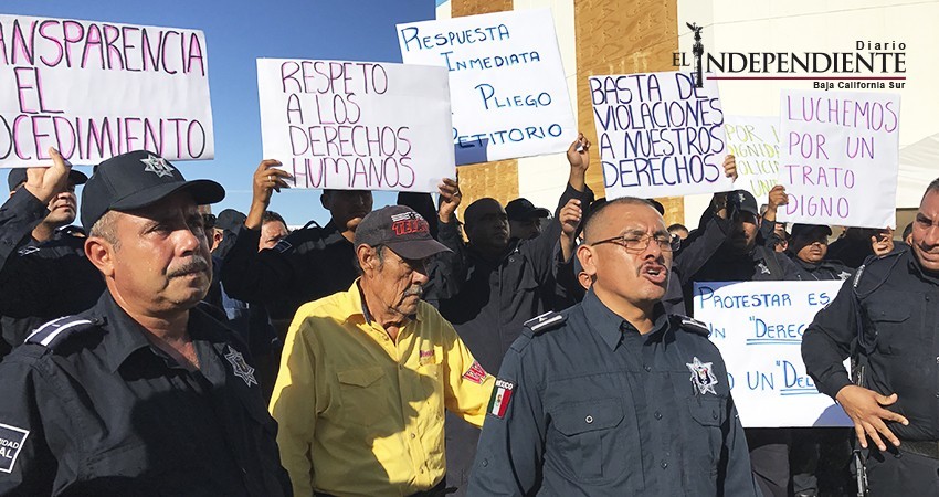 Estalla protesta policiaca en La Paz... “Abusivos nos dejan sin sustento”, acusan
