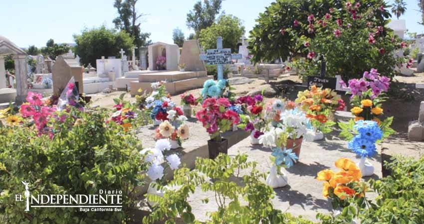 Los 12 panteones municipales listos para celebrar a los difuntos