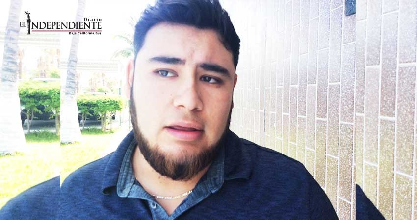 Estoy tranquilo y trabajando, asegura hijo de secretario SEP