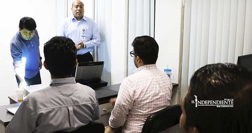 Seguridad en redes tema del curso que imparten a personal de división cibernética de la PGJE