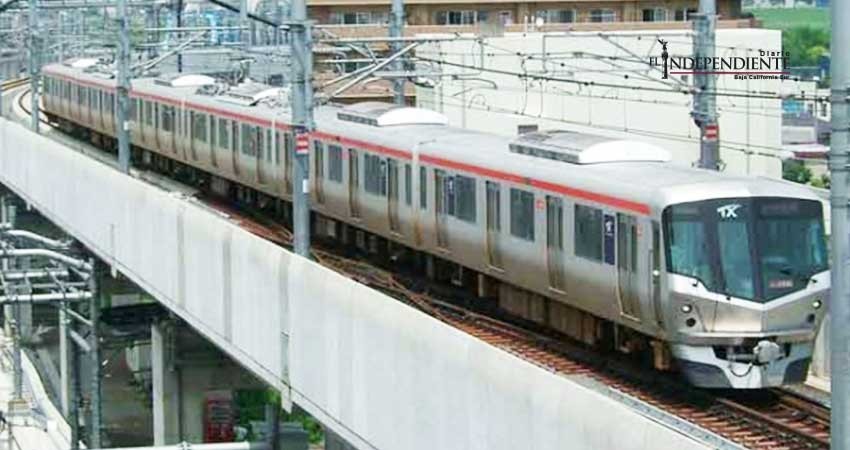 Tren japonés se disculpa por salir 20 segundos antes de la estación