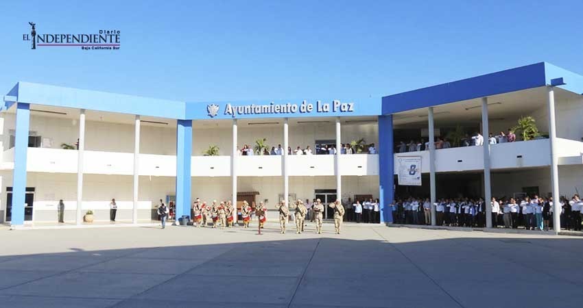 “Sobran” cerca de 800 trabajadores en el Ayuntamiento de La Paz