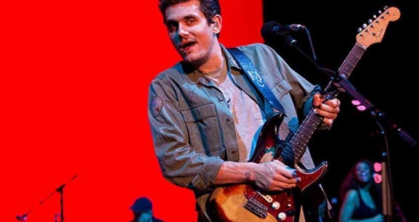 John Mayer se recupera tras cirugía de emergencia