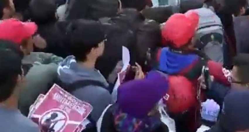 Protestan y se enfrentan por Ley de Seguridad Interior en el Senado